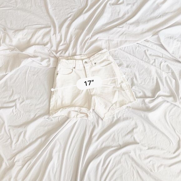 H&M bundle set shirt + H&M shorts ✨ - Picture 5 of 7